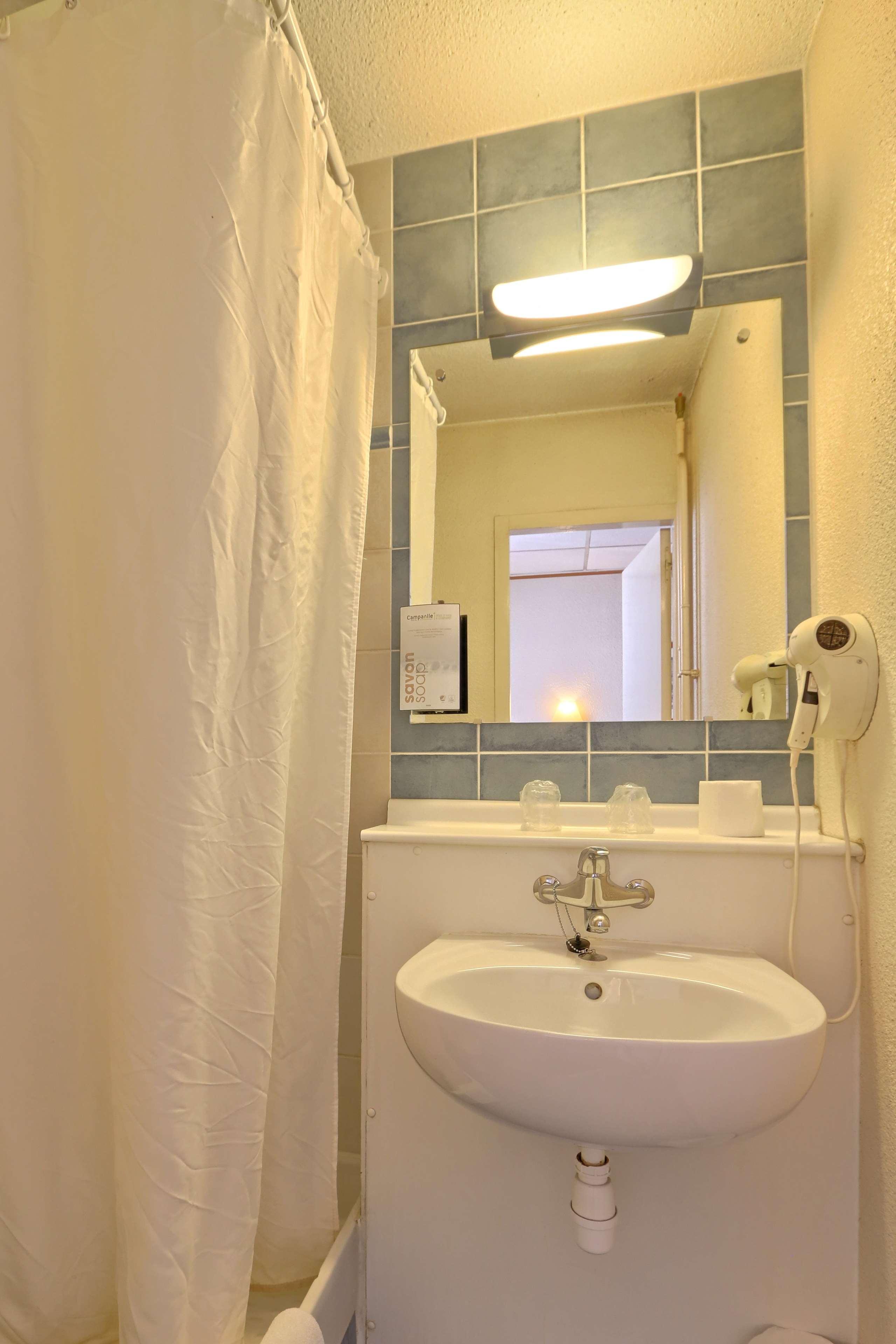 Campanile Paris Ouest - Boulogne Hotel Bagian luar foto