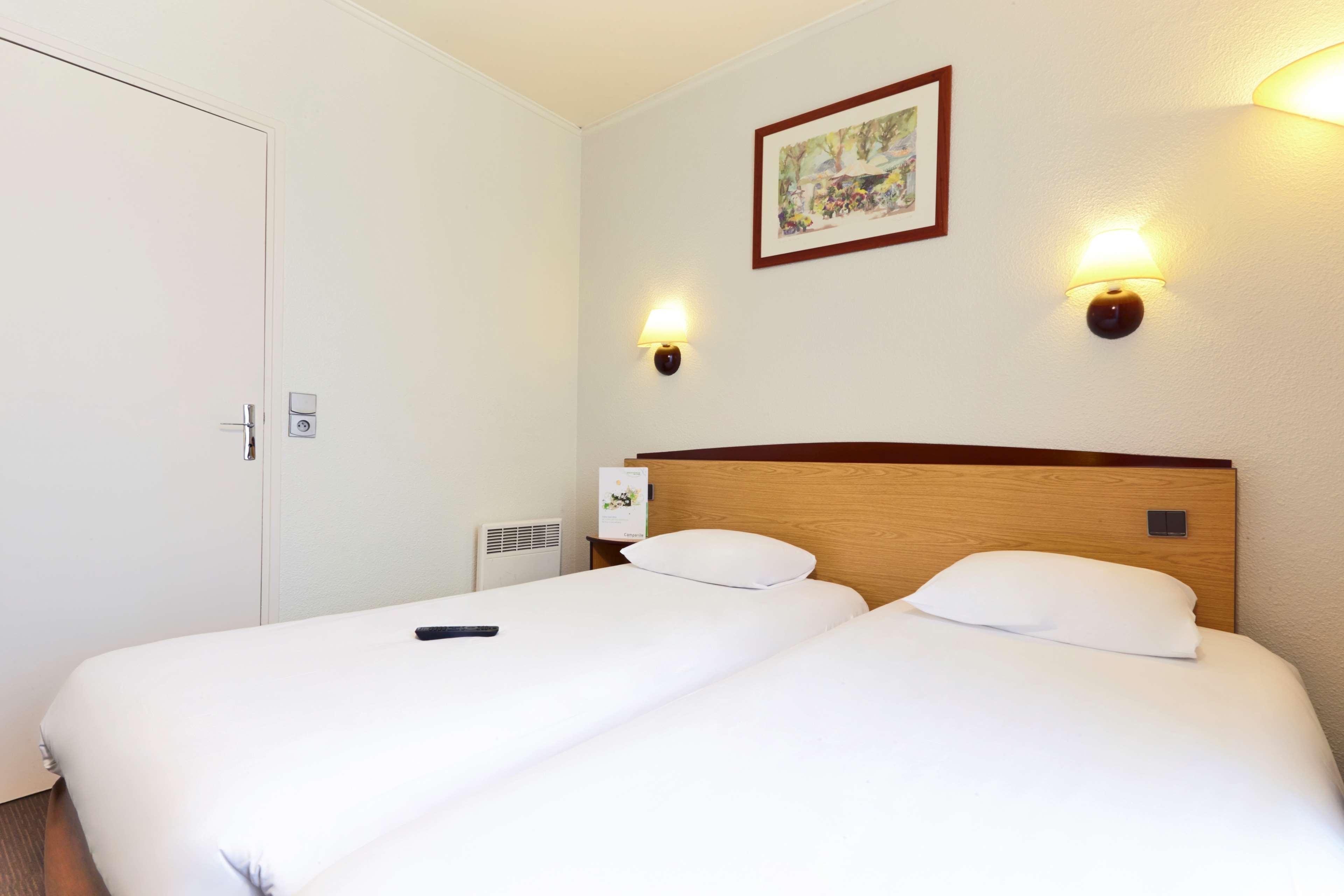 Campanile Paris Ouest - Boulogne Hotel Bagian luar foto