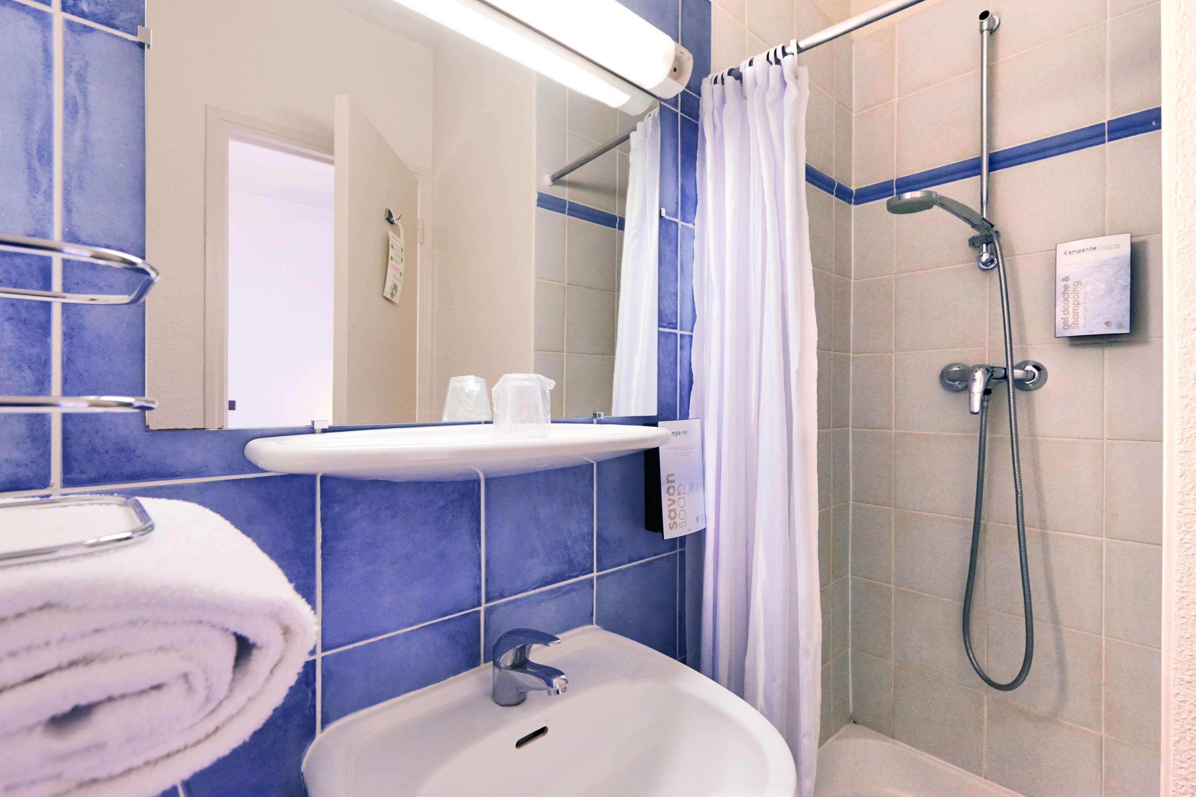 Campanile Paris Ouest - Boulogne Hotel Bagian luar foto