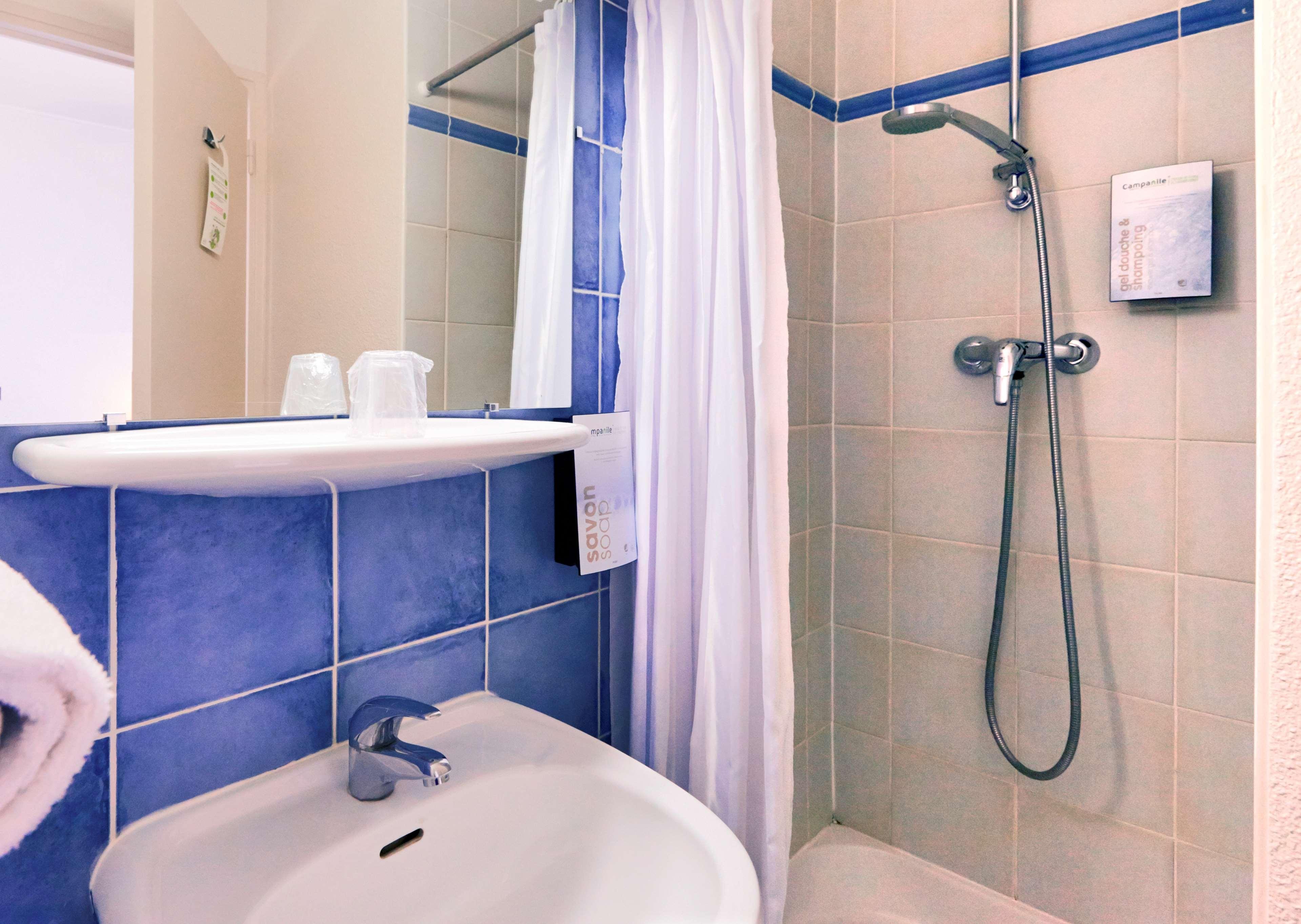 Campanile Paris Ouest - Boulogne Hotel Bagian luar foto