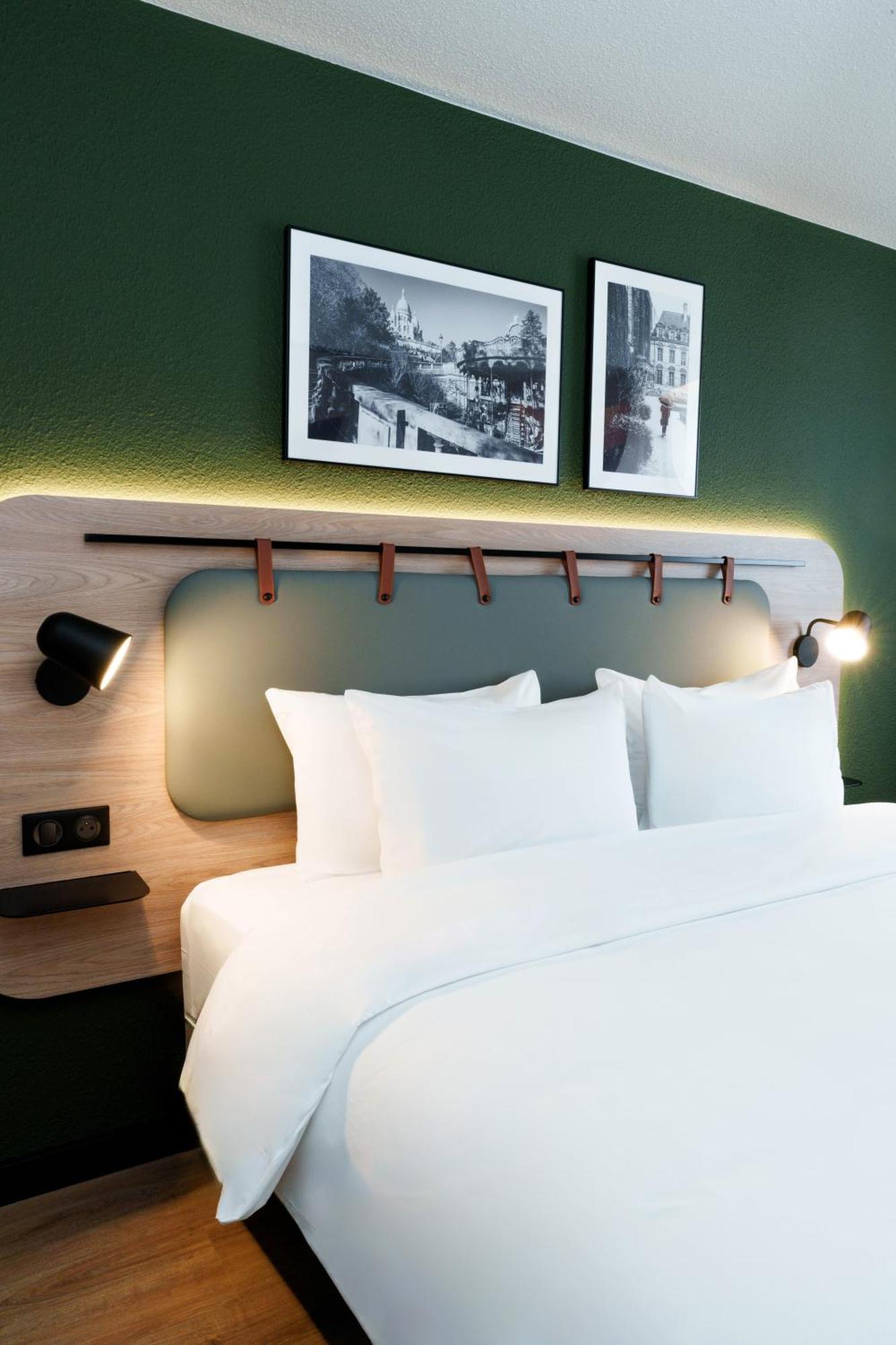 Campanile Paris Ouest - Boulogne Hotel Bagian luar foto
