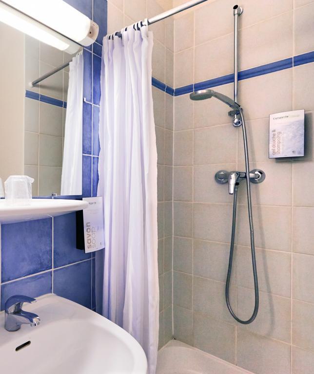 Campanile Paris Ouest - Boulogne Hotel Bagian luar foto
